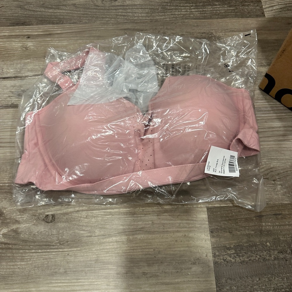 NEW! Lululemon Run Times Bra *High Support, B–G Cups
Pink Haze 40D - Picture 2 of 9